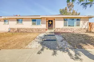 1651 Clearview Dr, Hollister, CA 95023 - Photo 1