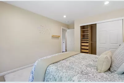 2704 Brittan Ave, San Carlos, CA 94070 - Photo 27