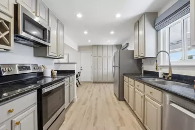 2704 Brittan Ave, San Carlos, CA 94070 - Photo 19