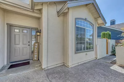 806 Danbury St, Salinas, CA 93906 - Photo 5