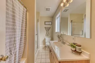 806 Danbury St, Salinas, CA 93906 - Photo 31