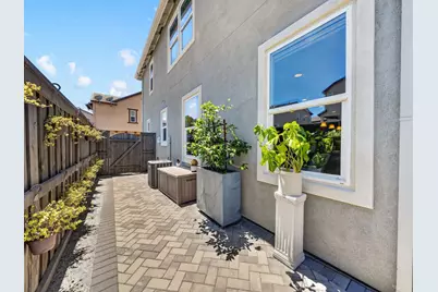 6099 Charlotte Dr, San Jose, CA 95123 - Photo 75