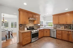 1895 Walnut Grove Ave, San Jose, CA 95126 - Photo 11