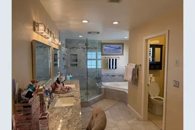 22105 Ranchito Dr, Salinas, CA 93908 - Photo 19