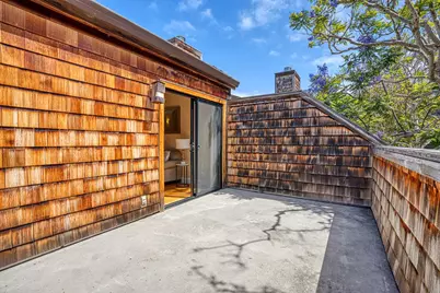 461 Dela Vina Ave 205, Monterey, CA 93940 - Photo 17