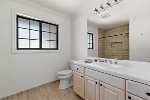 618 Mar Vista Dr, Monterey, CA 93940 - Photo 11