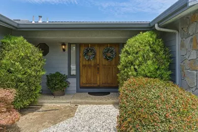 805 S Ridgemark Dr, Hollister, CA 95023 - Photo 3