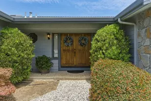 805 S Ridgemark Dr, Hollister, CA 95023 - Photo 3