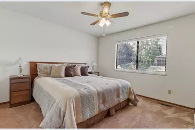 805 S Ridgemark Dr, Hollister, CA 95023 - Photo 19
