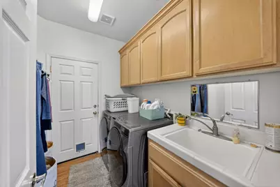 1405 Casablanca Cir, Gilroy, CA 95020 - Photo 19