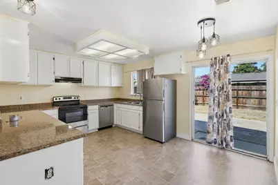 1934 McGee Ave, Dos Palos, CA 93620 - Photo 7