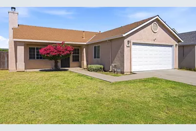 1934 McGee Ave, Dos Palos, CA 93620 - Photo 1