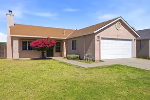 1934 McGee Ave, Dos Palos, CA 93620 - Photo 1