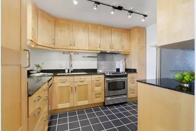 Elm St, San Mateo, CA 94401 - Photo 13