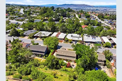 3045 Atwater Dr, Burlingame, CA 94010 - Photo 91