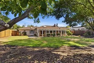 1710 Penny Way, Los Altos, CA 94024 - Photo 37