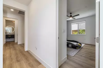 16071 Riverton Ave, Lathrop, CA 95330 - Photo 11