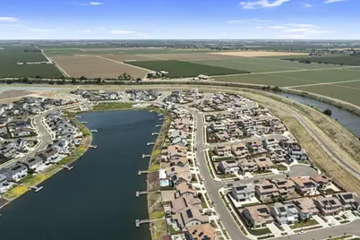 16071 Riverton Ave, Lathrop, CA 95330 - Photo 57