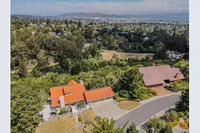 36 Eugenia Way, Hillsborough, CA 94010 - Photo 3