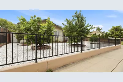 619 Wales Dr, Folsom, CA 95630 - Photo 3