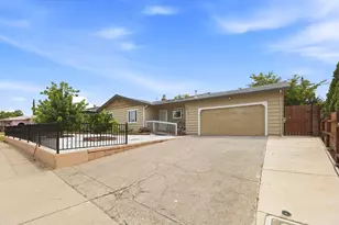 619 Wales Dr, Folsom, CA 95630 - Photo 1
