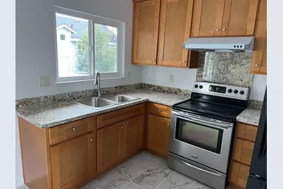 431 E Saint John St, San Jose, CA 95112 - Photo 23