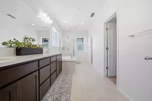 1702 Plumas Dr, Lathrop, CA 95330 - Photo 19