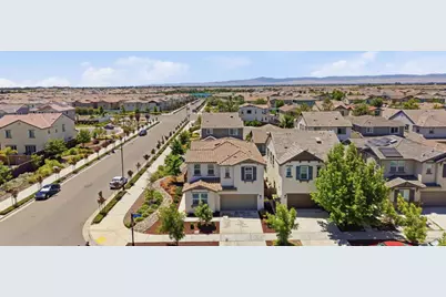 1702 Plumas Dr, Lathrop, CA 95330 - Photo 49