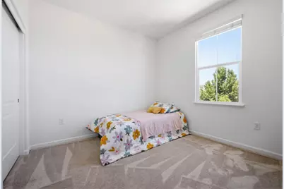 1702 Plumas Dr, Lathrop, CA 95330 - Photo 7