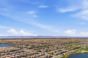 1702 Plumas Dr, Lathrop, CA 95330 - Photo 53