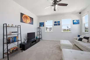 1702 Plumas Dr, Lathrop, CA 95330 - Photo 9