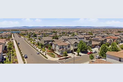 1702 Plumas Dr, Lathrop, CA 95330 - Photo 51