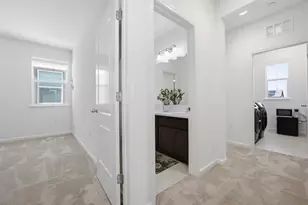 1702 Plumas Dr, Lathrop, CA 95330 - Photo 9
