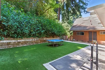 17666 Navajo Trl, Los Gatos, CA 95033 - Photo 25