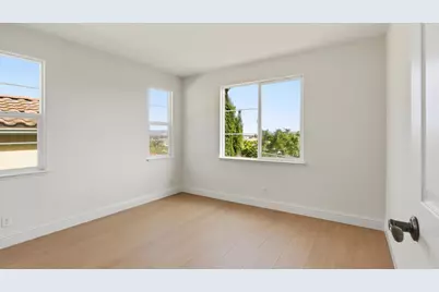 725 Portofino Pl, San Jose, CA 95136 - Photo 27
