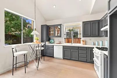 34281 Eucalyptus Ter, Fremont, CA 94555 - Photo 19