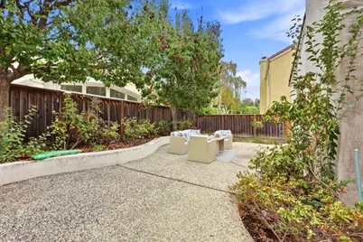34281 Eucalyptus Ter, Fremont, CA 94555 - Photo 43