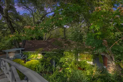 25 Woodhue Ct, Redwood City, CA 94062 - Photo 7