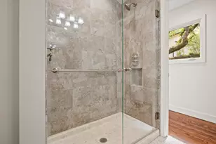 25 Woodhue Ct, Redwood City, CA 94062 - Photo 29