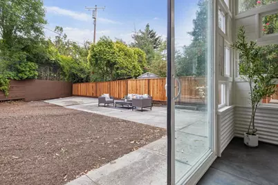 1046 Metro Cir, Palo Alto, CA 94303 - Photo 45