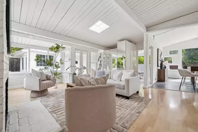 1046 Metro Cir, Palo Alto, CA 94303 - Photo 17