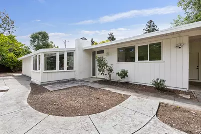 1046 Metro Cir, Palo Alto, CA 94303 - Photo 11