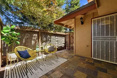 209 E Red Oak Dr F, Sunnyvale, CA 94086 - Photo 31