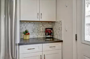 558 Irving Ave, San Jose, CA 95128 - Photo 7
