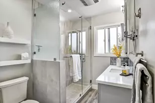 558 Irving Ave, San Jose, CA 95128 - Photo 17