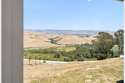 2774 Butterfly Ct, San Juan Bautista, CA 95045 - Photo 35