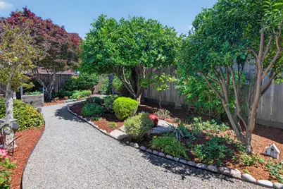 550 Cypress Ave, Sunnyvale, CA 94085 - Photo 31