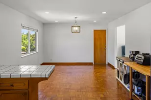 20091 Portola Dr, Salinas, CA 93908 - Photo 15