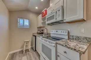 1212 Waring St, Seaside, CA 93955 - Photo 21
