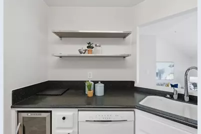 855 Mountain View Dr 4, Daly City, CA 94014 - Photo 9